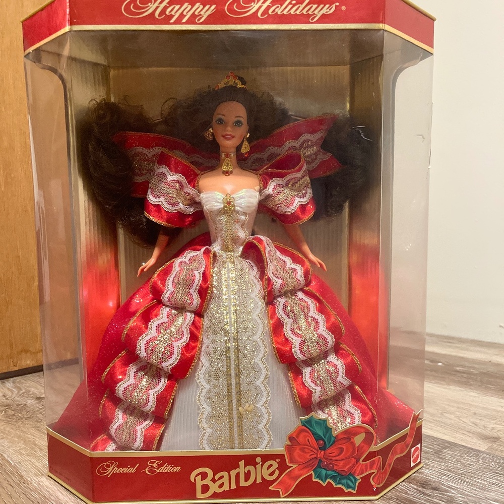 NRFB Happy Holiday’s Barbie Doll ~ 10th Anniversary 🎄